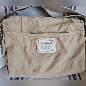 EUC Fossil Cute tan corduroy and canvas fossil bag with adjustable strap